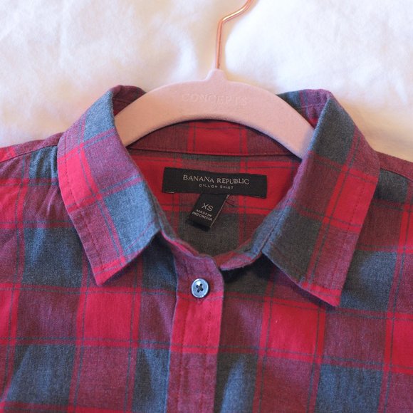 BANANA REPUBLIC Women's Oxford Red/Grey Plaid Dillon Shirt, XS - Picture 3 of 6